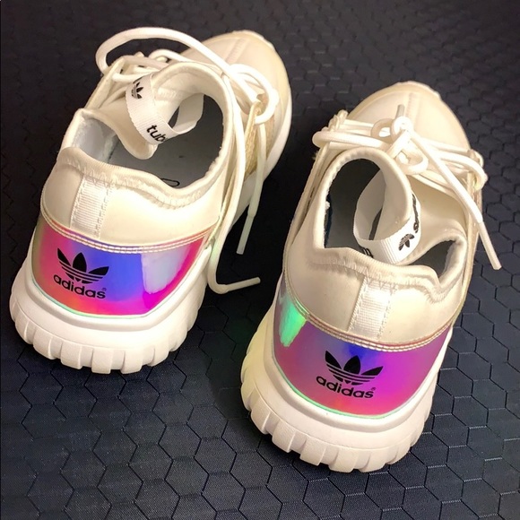 ADIDAS - Picture 3 of 3